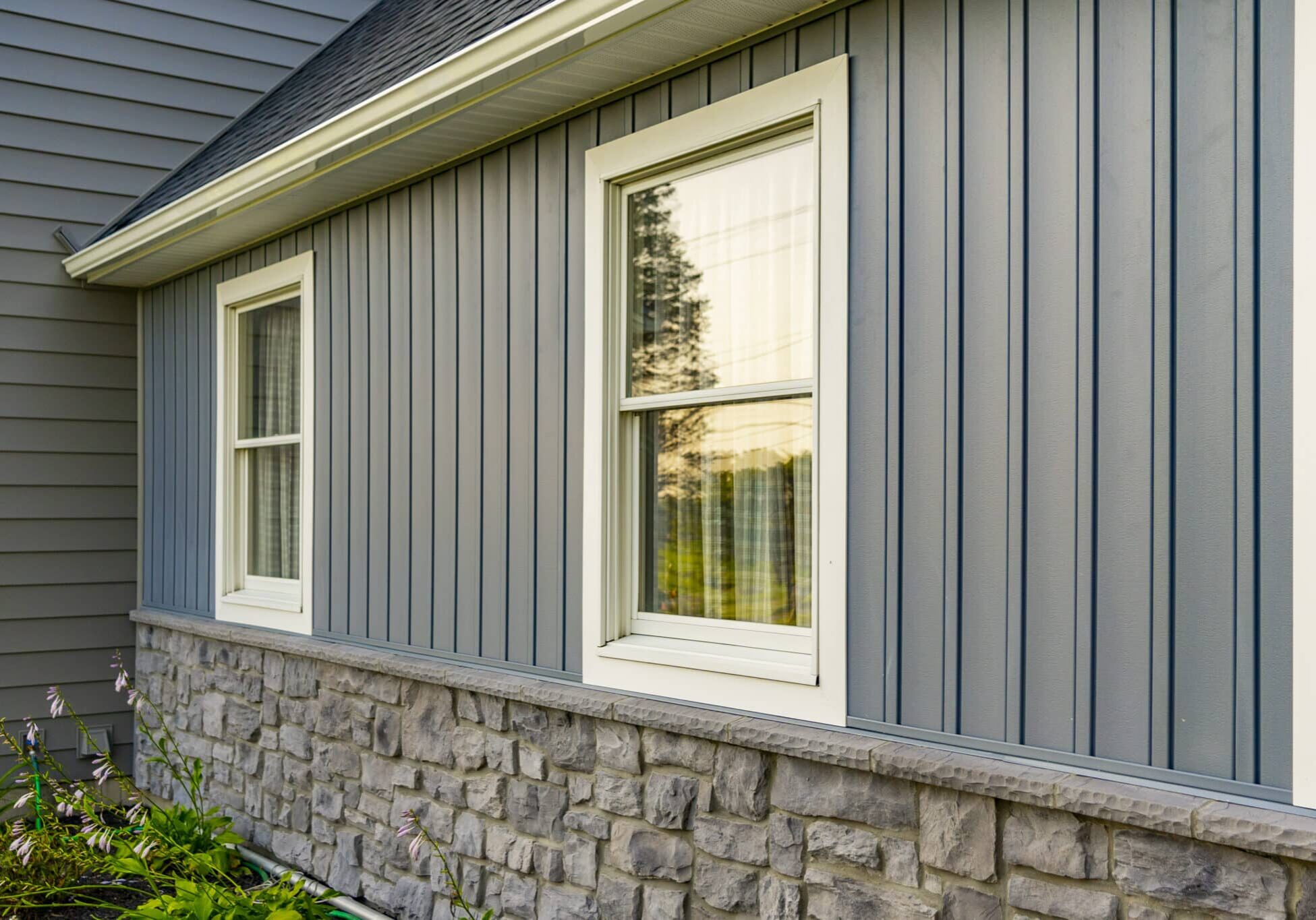 Attractive New Siding and Roof Completely Transformed this Home in Coatesville, PA 19